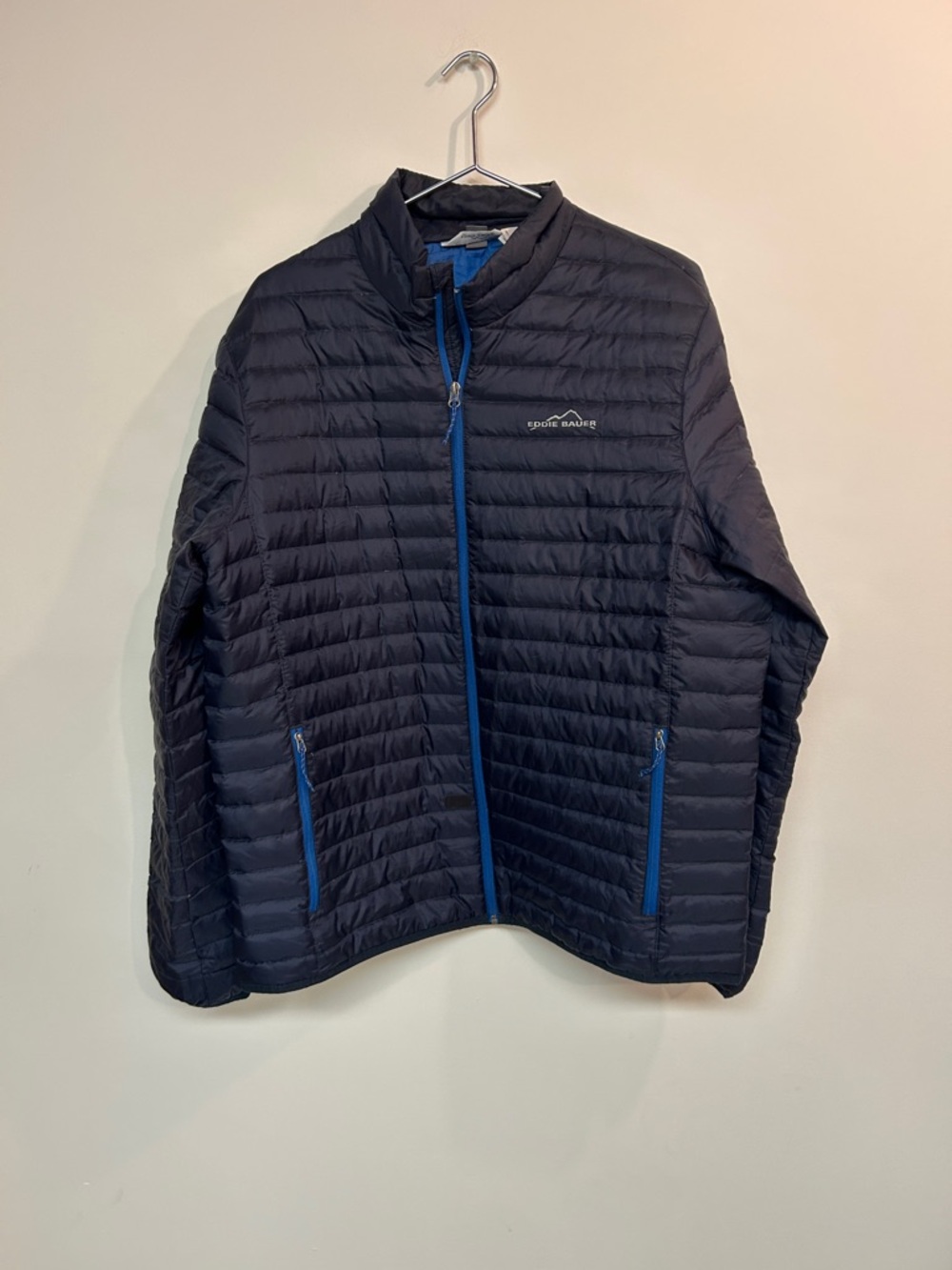 Eddie Bauer Men's Quilted Puffer Jacket - Navy with Blue Trim